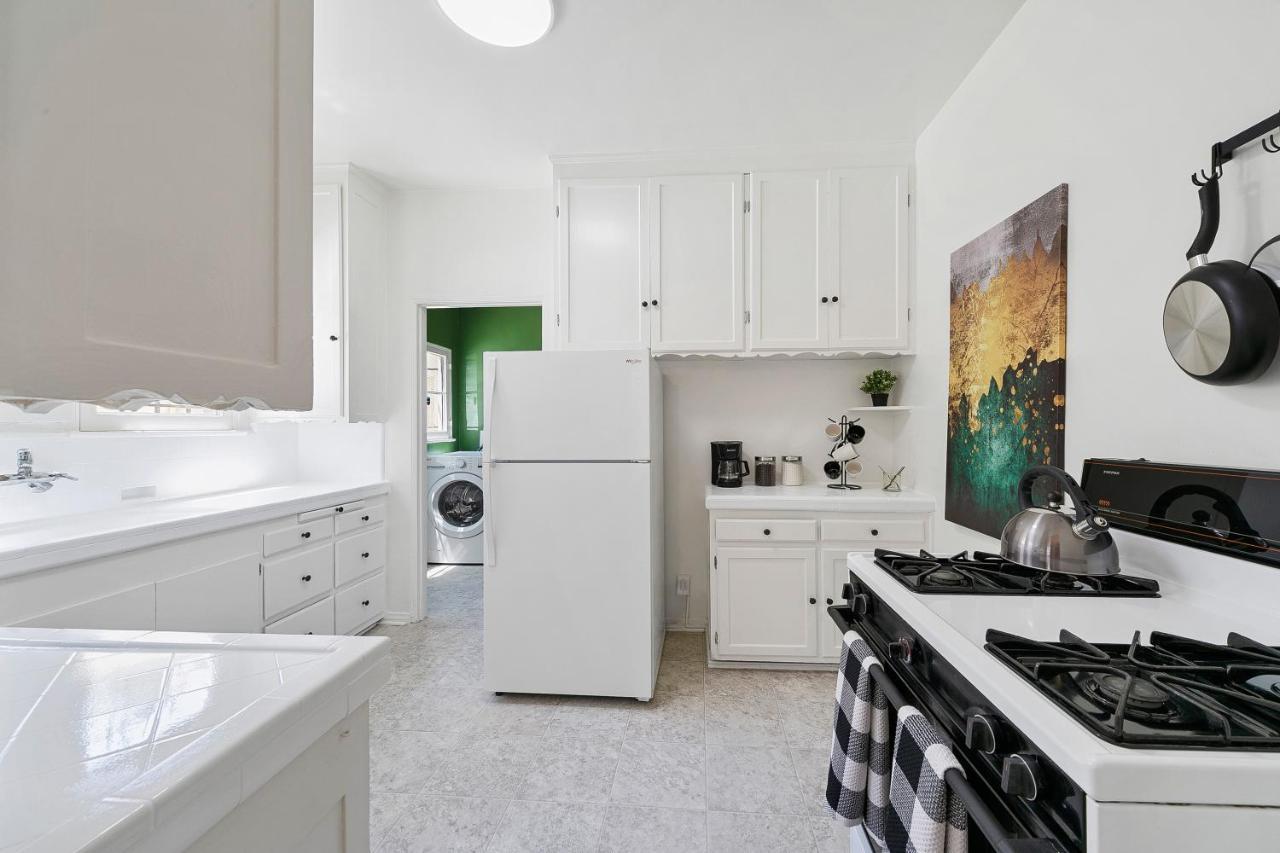 לוס אנג'לס Beverly Hills Stylish & Central 1 Bedroom Apt + Parking מראה חיצוני תמונה