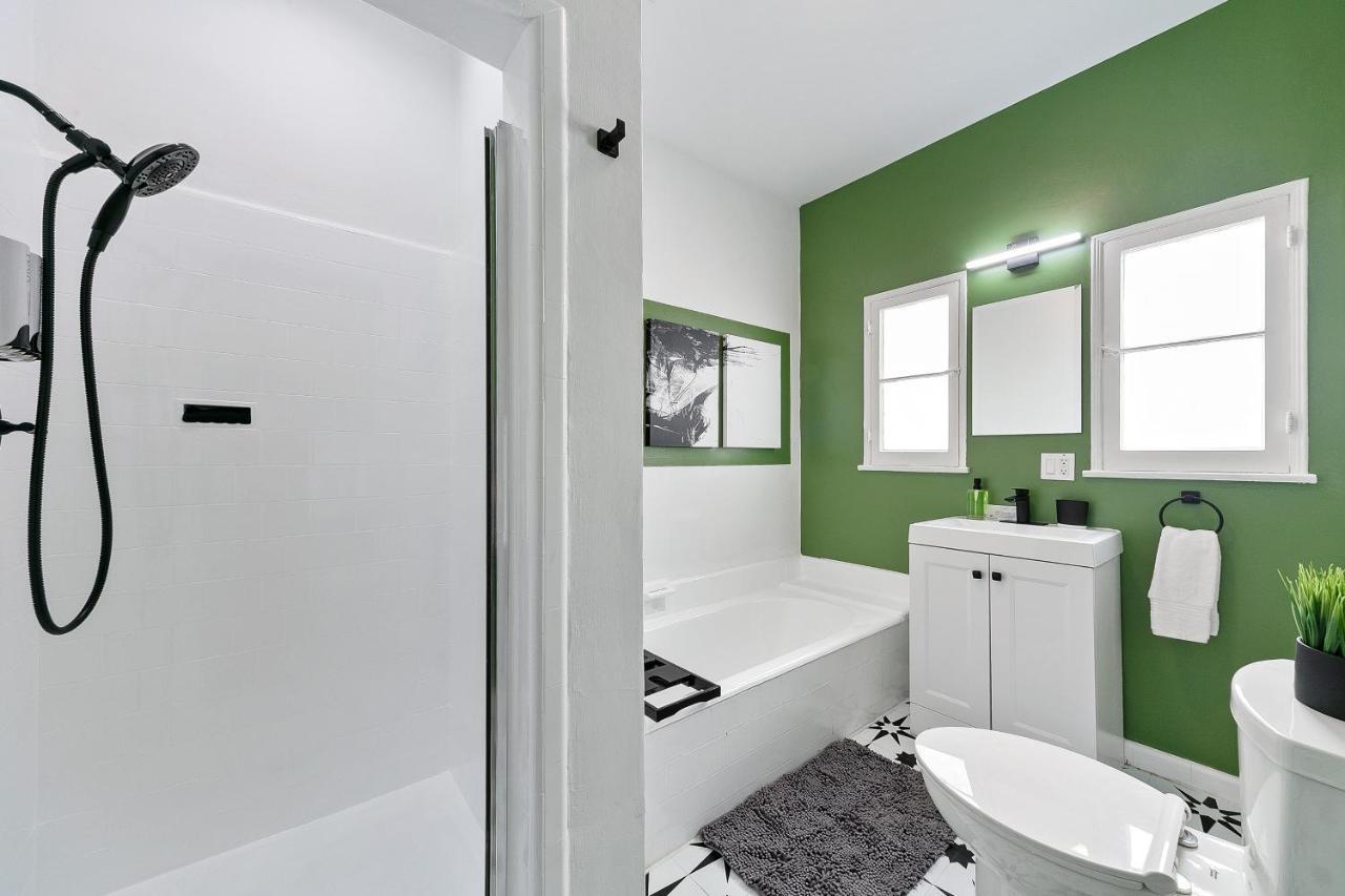 לוס אנג'לס Beverly Hills Stylish & Central 1 Bedroom Apt + Parking מראה חיצוני תמונה