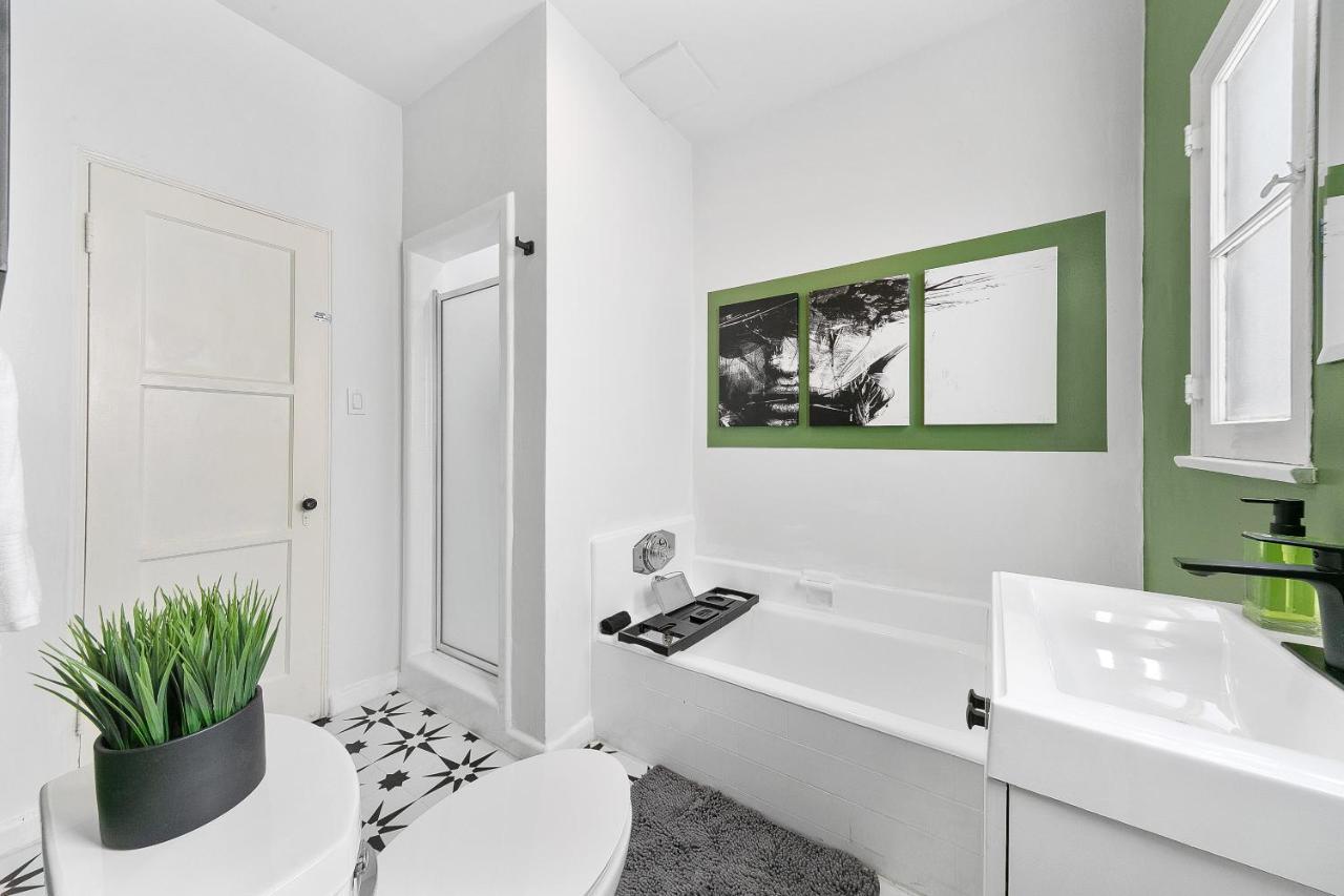 לוס אנג'לס Beverly Hills Stylish & Central 1 Bedroom Apt + Parking מראה חיצוני תמונה