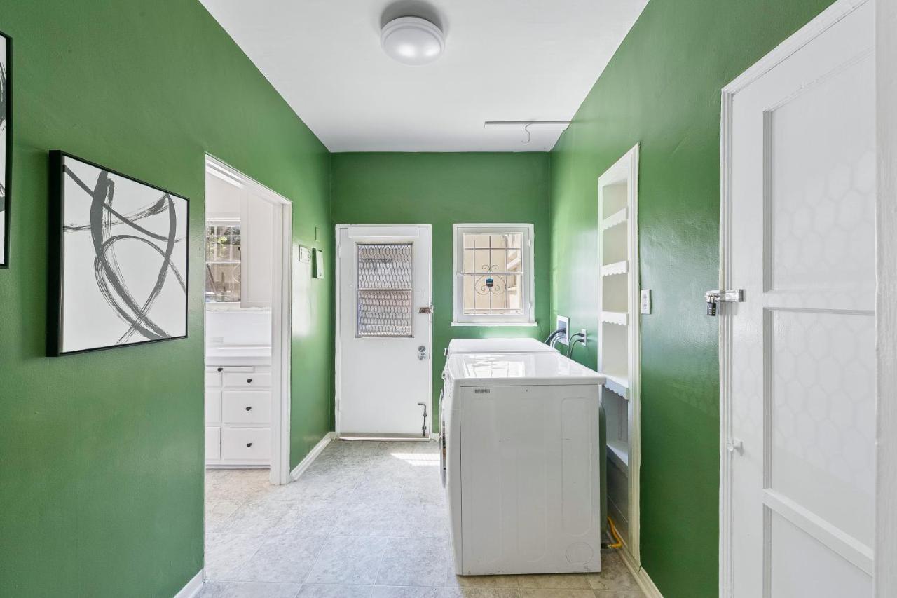 לוס אנג'לס Beverly Hills Stylish & Central 1 Bedroom Apt + Parking מראה חיצוני תמונה